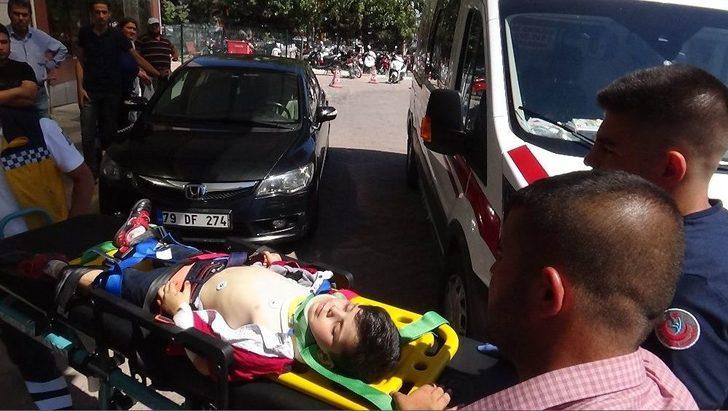 Kilis’te Hafif Ticari Araç Devrildi: 7 Yaralı G2