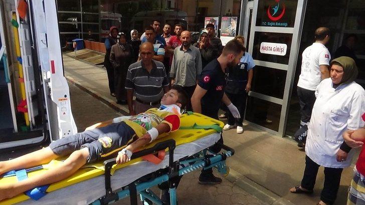 Kilis’te Hafif Ticari Araç Devrildi: 7 Yaralı G4