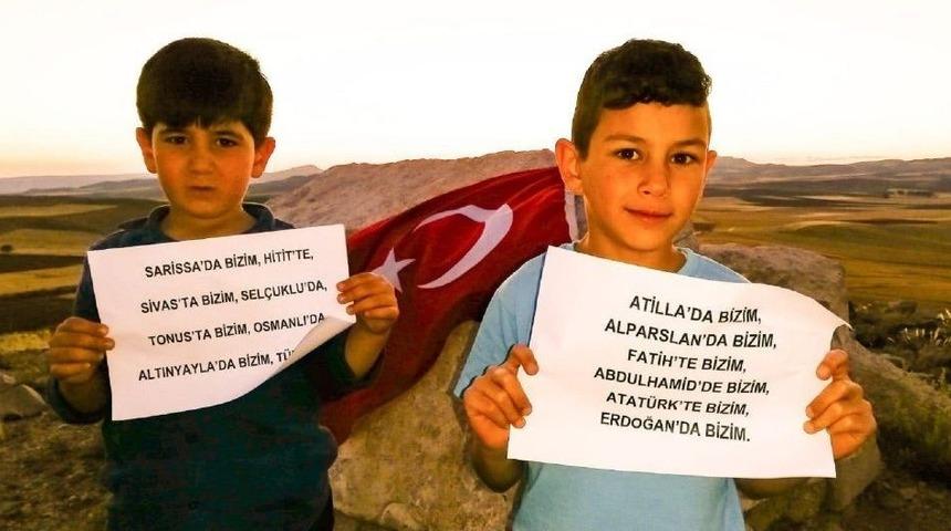 Çocukların Atatürk Sevgisi