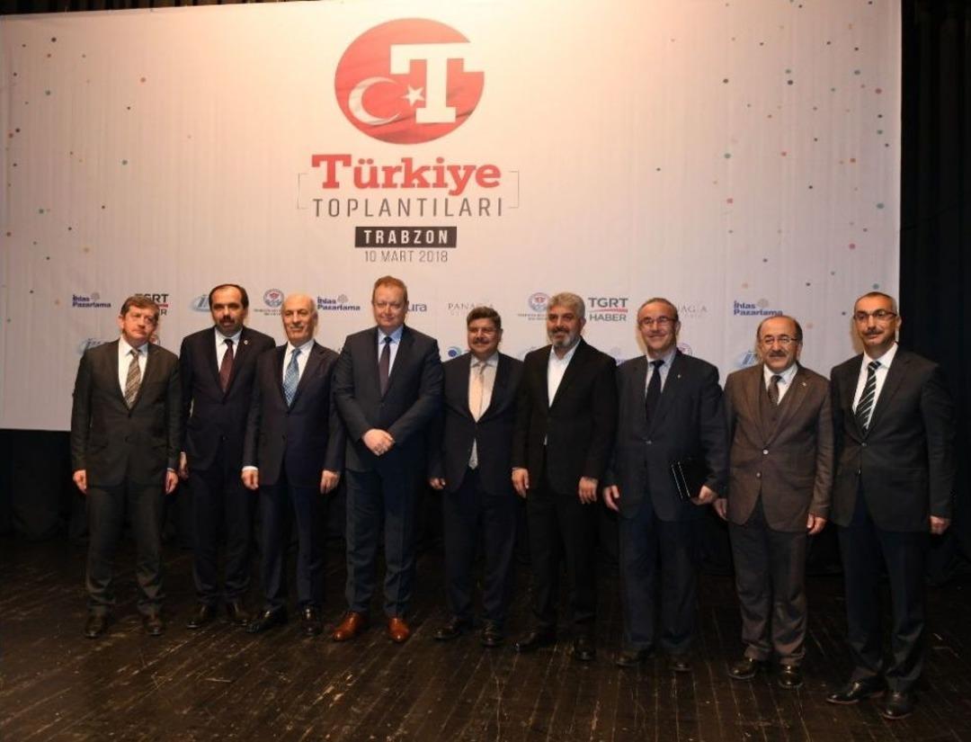 T&uuml;rkiye Gazetesi Yazarları Trabzon&rsquo;da Okuyucularıyla Buluştu