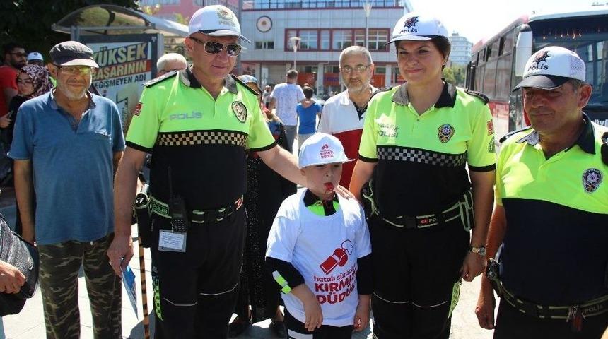 Hatalı S&uuml;r&uuml;c&uuml;ye "kırmızı D&uuml;d&uuml;k"