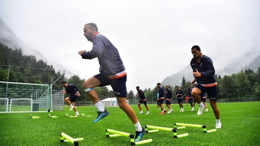 Başakşehir&rsquo;de Yeni Sezon Hazırlıkları S&uuml;r&uuml;yor