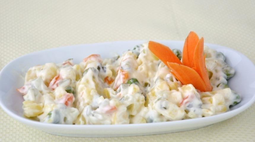 Amerikan Salatası Tarifi