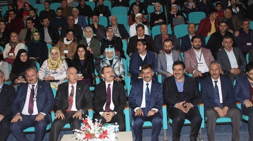 Ağrı&rsquo;da 18. D&ouml;nem Siyaset Akademisi Kursu Başladı