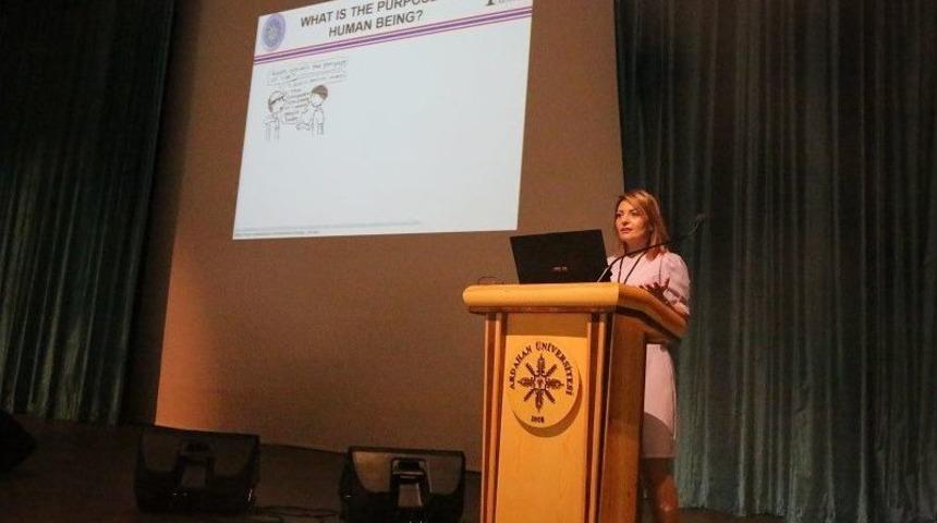 A&uuml;&rsquo;de 2. Uluslararası Yarıiletken Aygıtlar Kongresi