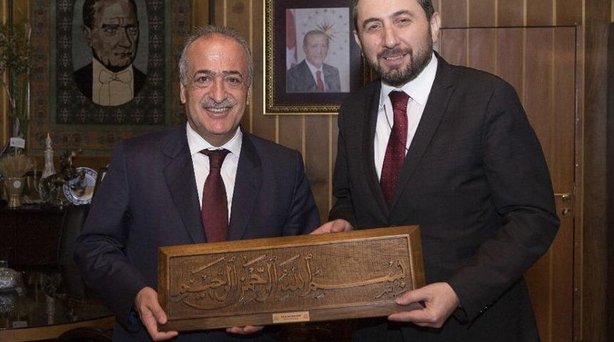 Rekt&ouml;r &Ccedil;omaklı, Hitit &Uuml;niversitesi Rekt&ouml;r&uuml; Prof. Dr. Reha Metin Alkan İle Bir Araya Geldi