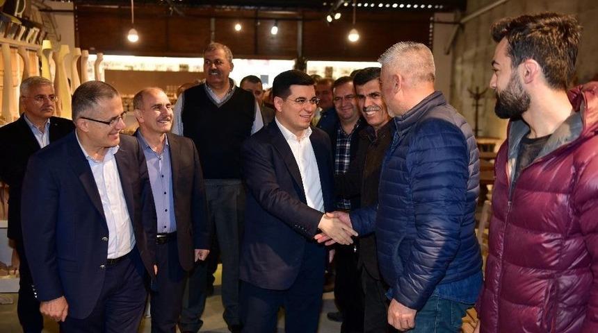 T&uuml;t&uuml;nc&uuml;,akdeniz Sanayi Sitesi Esnafı İle Bir Araya Geldi