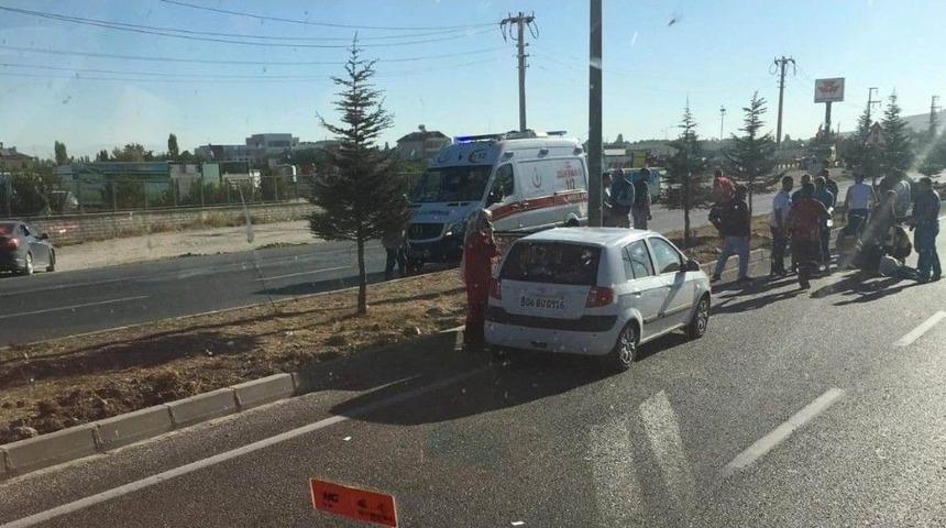 Otomobilin &Ccedil;arptığı Yaşlı Adam Hayatını Kaybetti