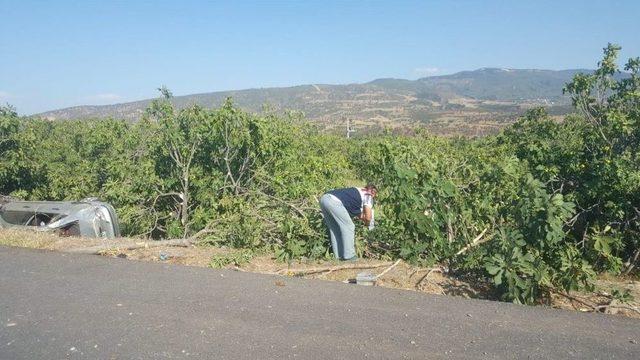 Otomobil İle Motosiklet &Ccedil;arpıştı: 3 &Ouml;l&uuml;, 1 Yaralı 1