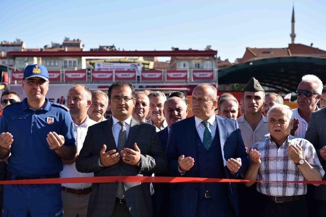 Taşk&ouml;pr&uuml;&rsquo;de 10. Tarım Fuarı&rsquo;nın A&ccedil;ılışı Yapıldı