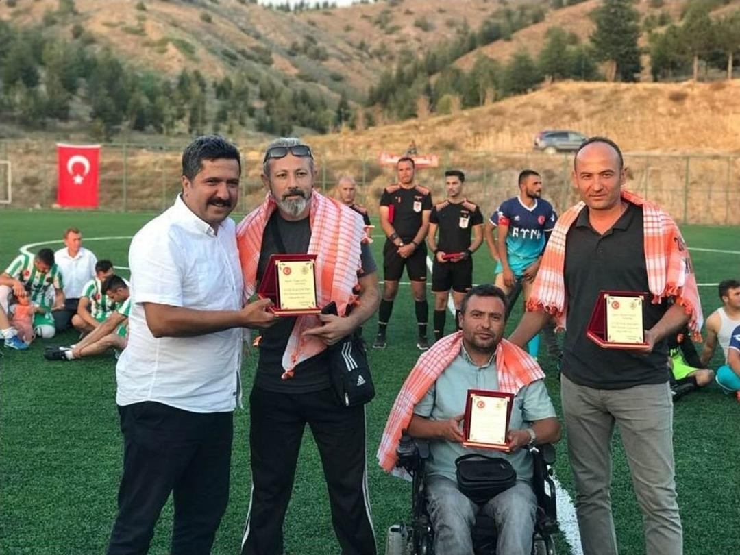 Y&ouml;r&uuml;k Futbol Turnuvası Tamamlandı
