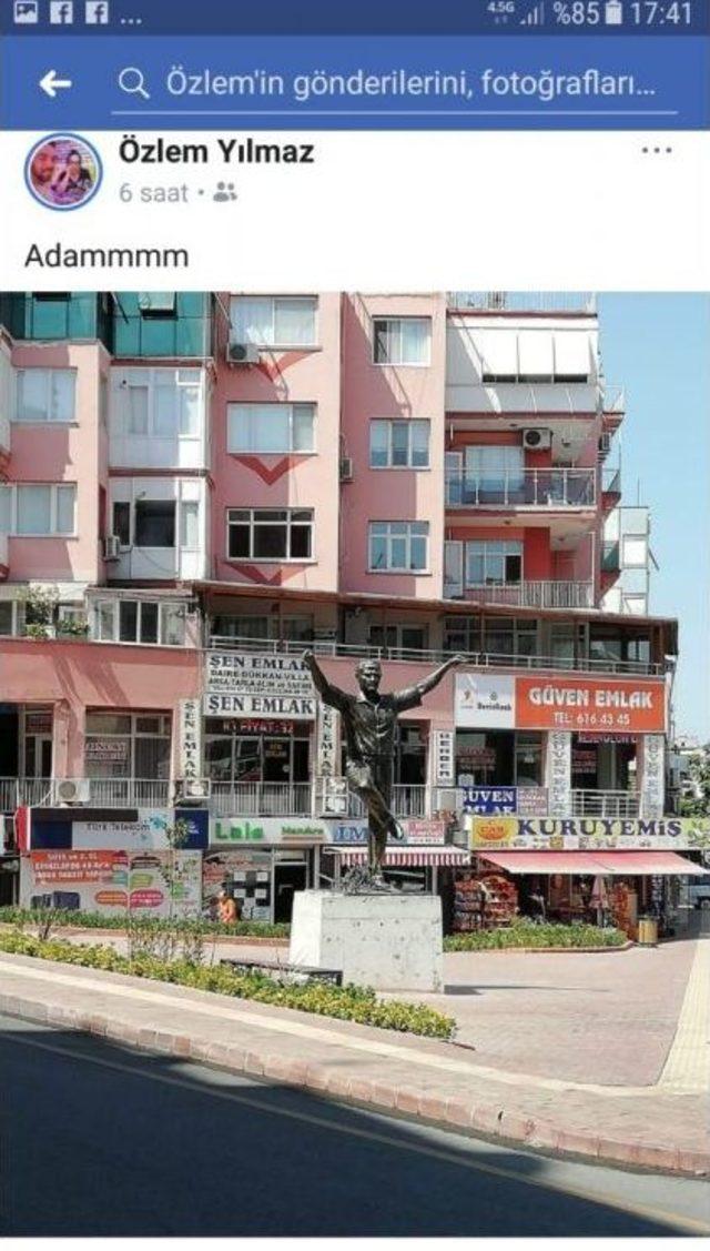 Aliağa&rsquo;ya Yapılan &lsquo;atat&uuml;rk Heykeli&rsquo; Takdir Topluyor 2