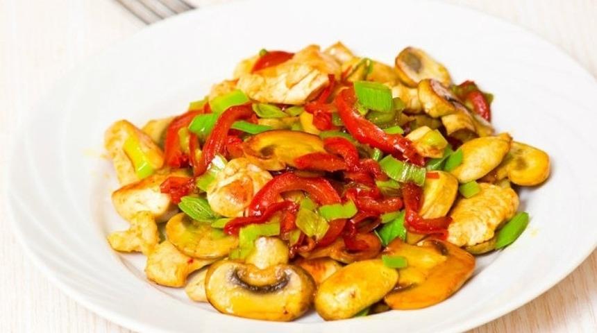 Tavuklu Yemek Tarifi