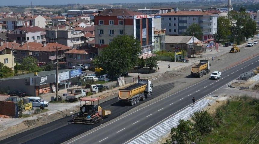Edirne Caddesi&rsquo;nin Yarısı Tamam Sıra Diğer Yarısında