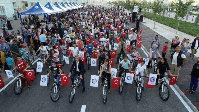 Şahinbey’de 144 Öğrenciye Daha Bisiklet Hediyesi