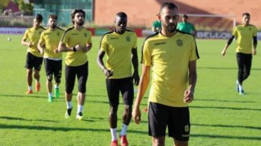 Evkur Yeni Malatyasporlu Khalid Boutaib&rsquo;e Milli Davet