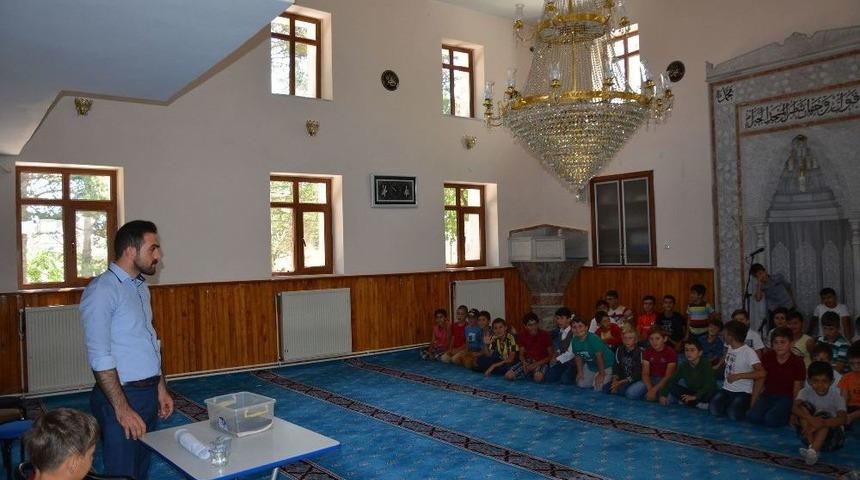 Suşehri’nde Yaz Kur’an Kursu Sona Erdi