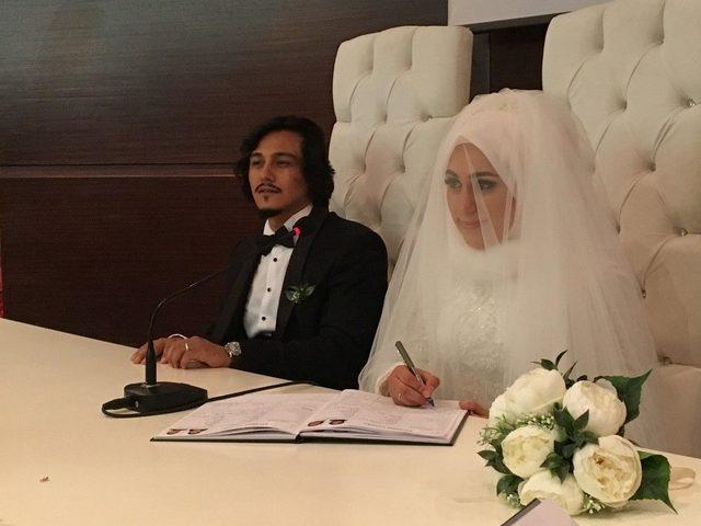 İha Ailesinin Mutlu G&uuml;n&uuml; 1