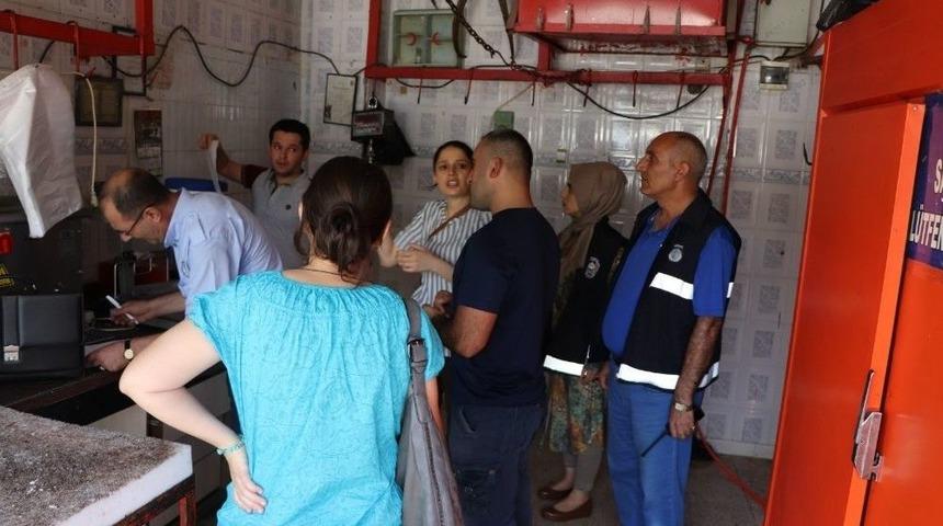 Zabıta Ekipleri Kasapları Denetledi