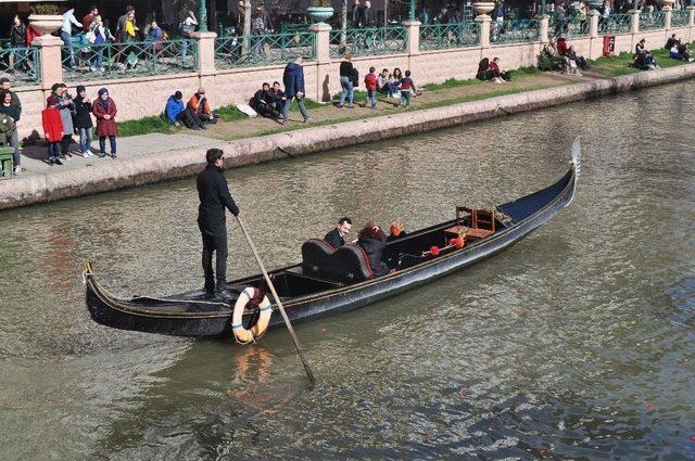 Porsuk Çayı’nda Romantik Teklif