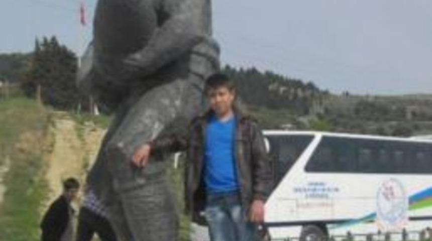 Serinlemek İ&ccedil;in Girdiği Suda Boğuldu