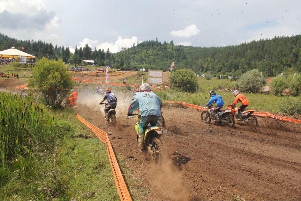 T&uuml;rkiye S&uuml;per Enduro Şampiyonası Kastamonu&rsquo;da Yapıldı
