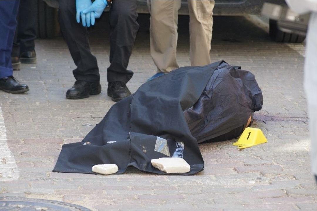 Kız Kardeşi İle G&ouml;n&uuml;l İlişkisi Olan Şahsı &Ouml;ld&uuml;rd&uuml;