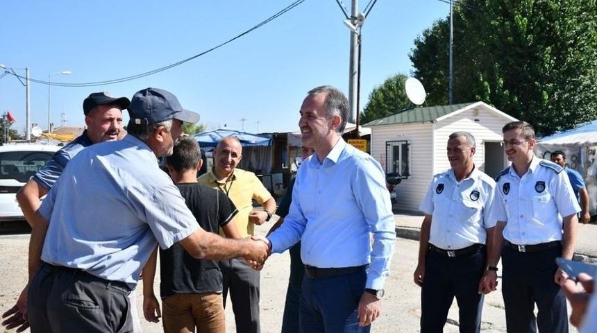 İneg&ouml;l Hayvan Pazarına Başkan Taban&rsquo;dan Ziyaret