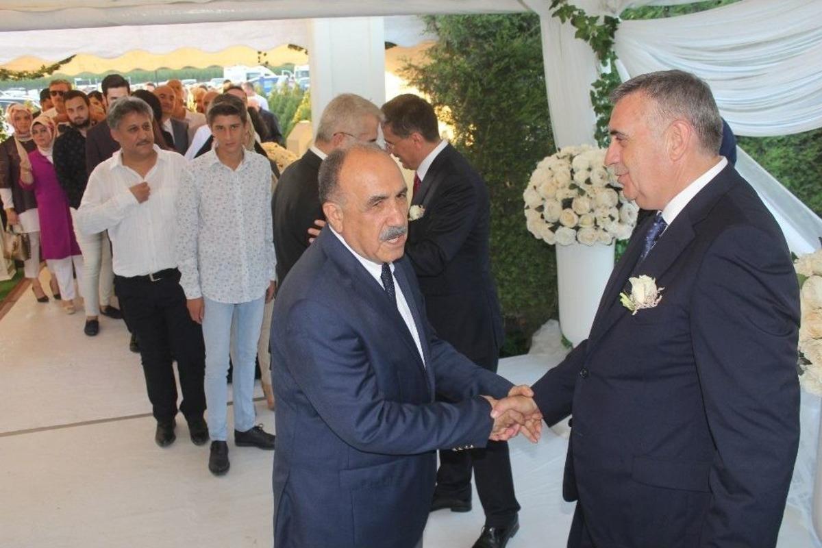 Tbmm Başkanı Yıldırım Evliliğin Sırrını A&ccedil;ıkladı: "itaat Et, Rahat Et"