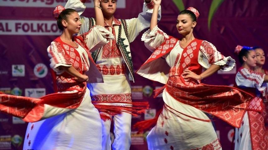 Kepez&rsquo;in Uluslararası Festivaline Muhteşem Gala