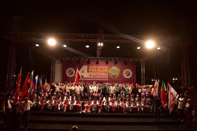 Kepez’in Uluslararası Festivaline Muhteşem Gala