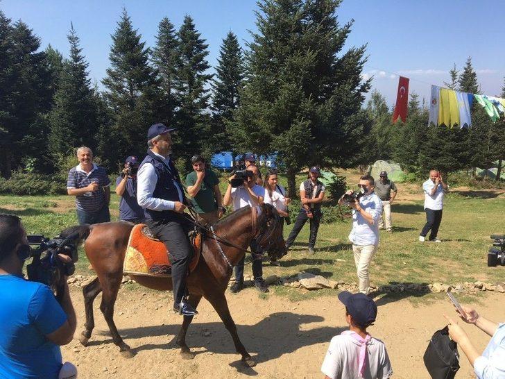 Uludağ’ın Eteklerine 12 Ay Gençlik Kampı İnşa Ediliyor G4