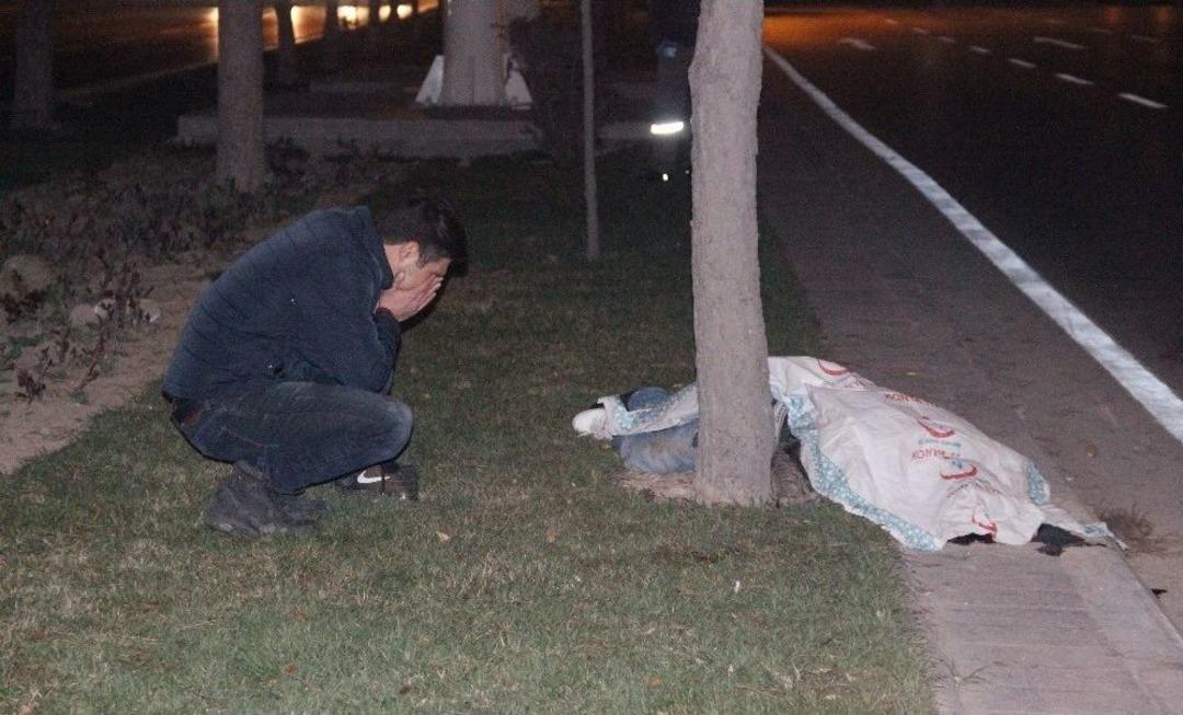 Kazada &Ouml;len Arkadaşının Cenazesinin Başında G&ouml;zyaşlarını Boğuldu