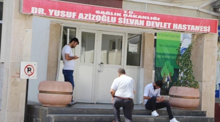 Silvan’da Günde Bin 500 Hastaya Bakılıyor