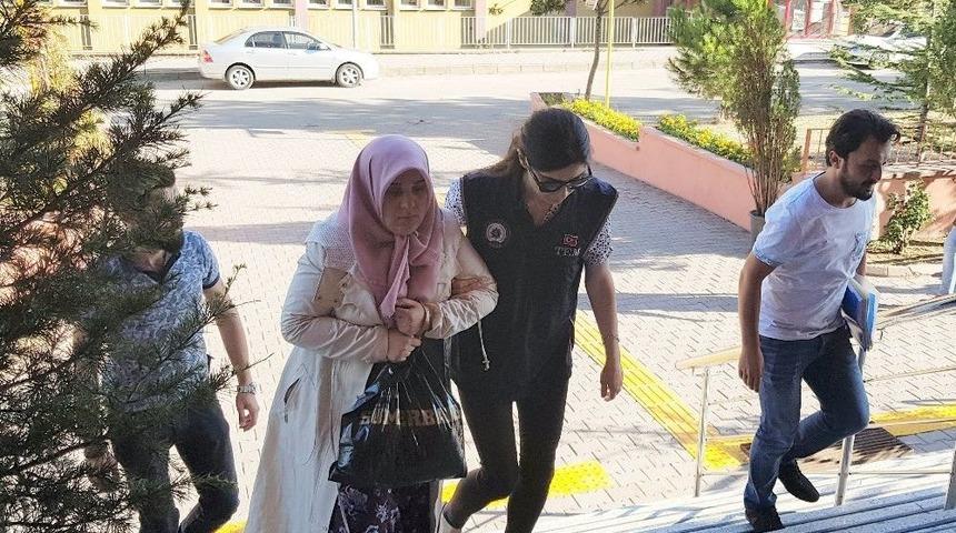 Fet&ouml; Ş&uuml;phelisi Kadın Adliyede