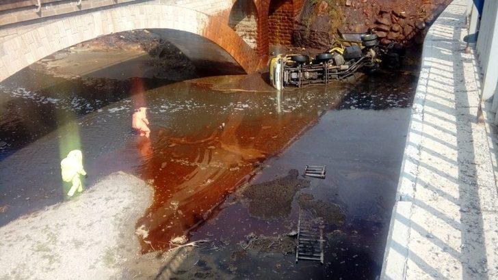 Kimyasal Yüklü Tanker Çaya Uçtu: 1 Ölü G1