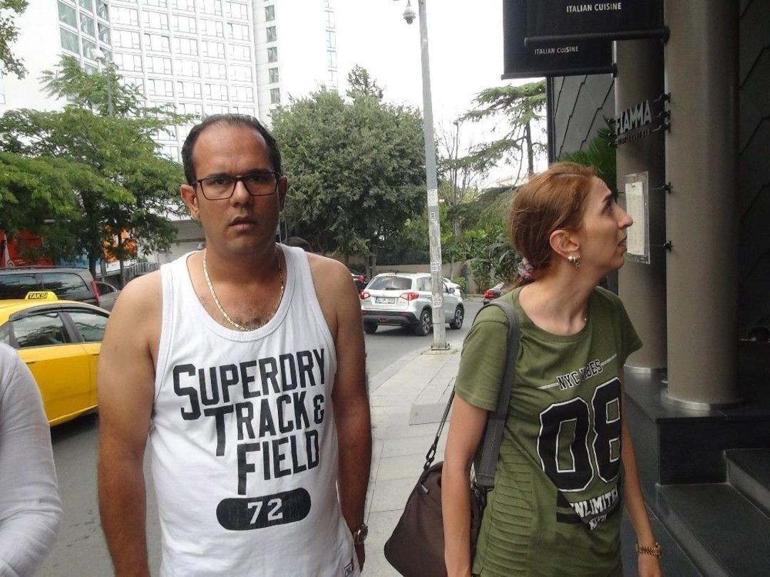 (&ouml;zel) Taksim&rsquo;in G&ouml;beğinde İranlı Turistleri Gasp Eden Taksici Ka&ccedil;tı