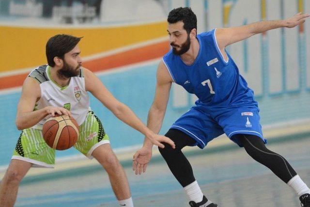 Tb2l B Grubu: Manisa Büyükşehir Belediyespor: 91- İzmir Bşb: 73