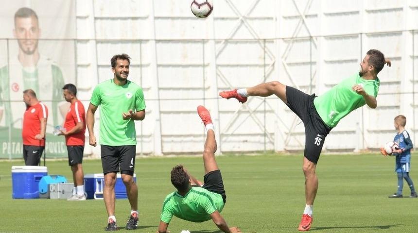 Atiker Konyaspor, Evkur Yeni Malatyaspor Ma&ccedil;ı Hazırlıklarını S&uuml;rd&uuml;r&uuml;yor