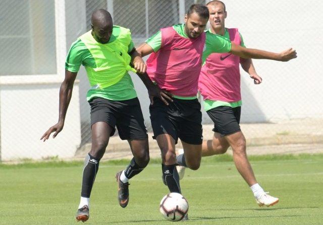 Atiker Konyaspor, Evkur Yeni Malatyaspor Maçı Hazırlıklarını Sürdürüyor