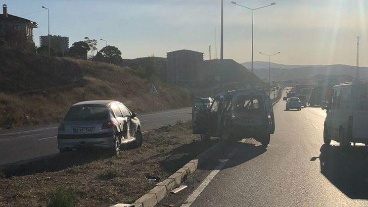 Kırıkkale’de Zincirleme Kaza: 3 Yaralı G1