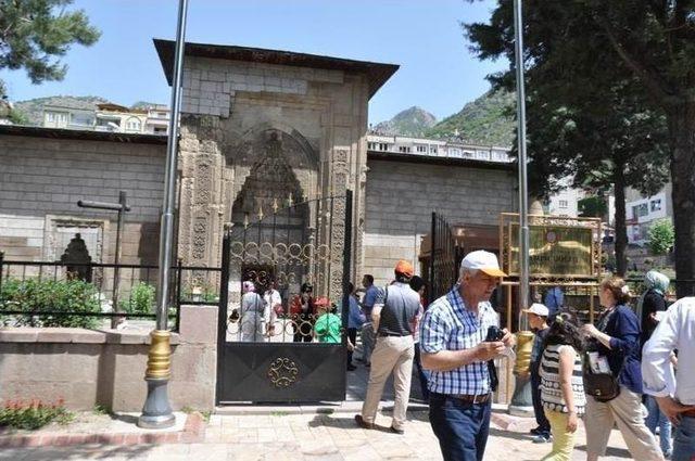 Amasya’daki Müzeleri Bayram Tatilinde Nüfusunun Yarısı Kadar Kişi Gezdi