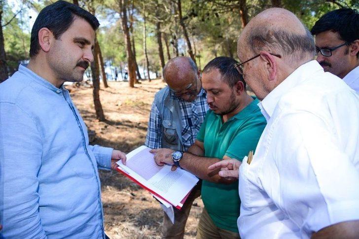 Çanakkale Savaşları’nın Mezar Yeri Belli Olan Tek Şehit Doktorunun Kabrini Torunu Ziyaret Etti G5