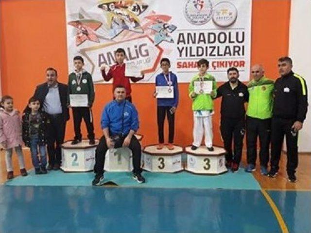 Çanakkale Erkek Takımı Yarı Finale Çıktı