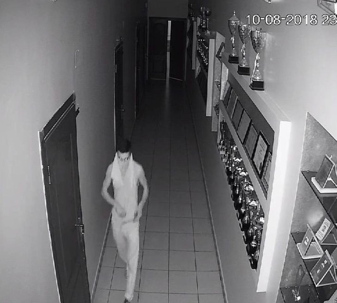 Şifresini &Ccedil;&ouml;zemediği Bilgisayarların Ram Ve Hard Disklerini &Ccedil;aldı