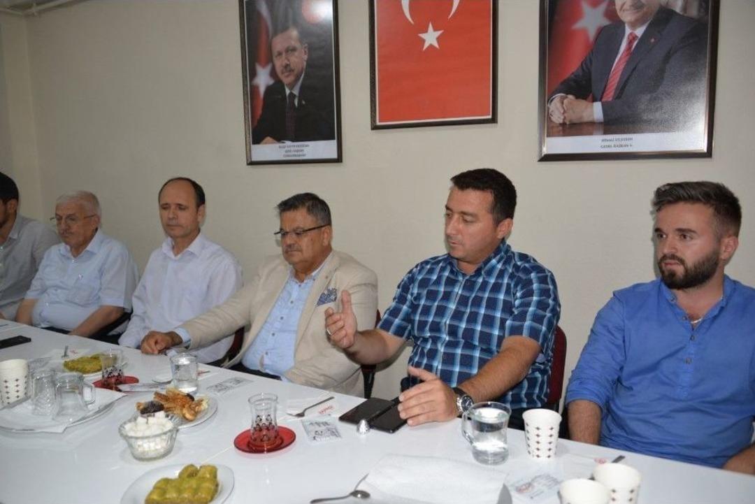 Boz&uuml;y&uuml;k&rsquo;te Haftalık İstişare Toplantısı