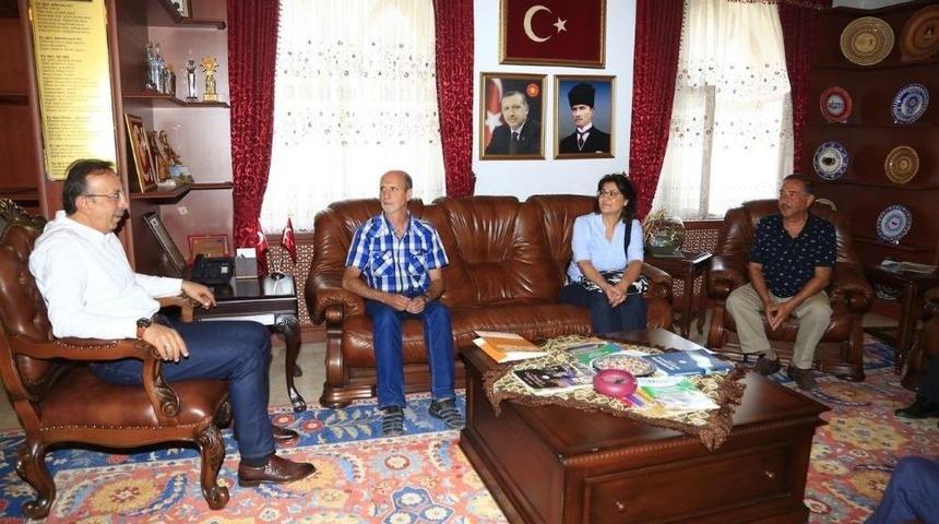 Pforzheim’da Yaşayan Nevşehirliler Seçen’i Ziyaret Etti