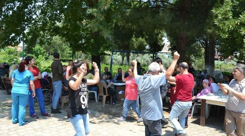 ‘tatlı Çarşamba’ İle Moral Depoluyorlar