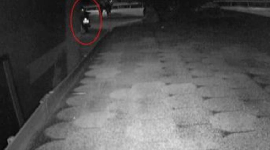 (&ouml;zel) 1 Dakikada 26 Bin Liralık Motosikleti &Ccedil;aldılar