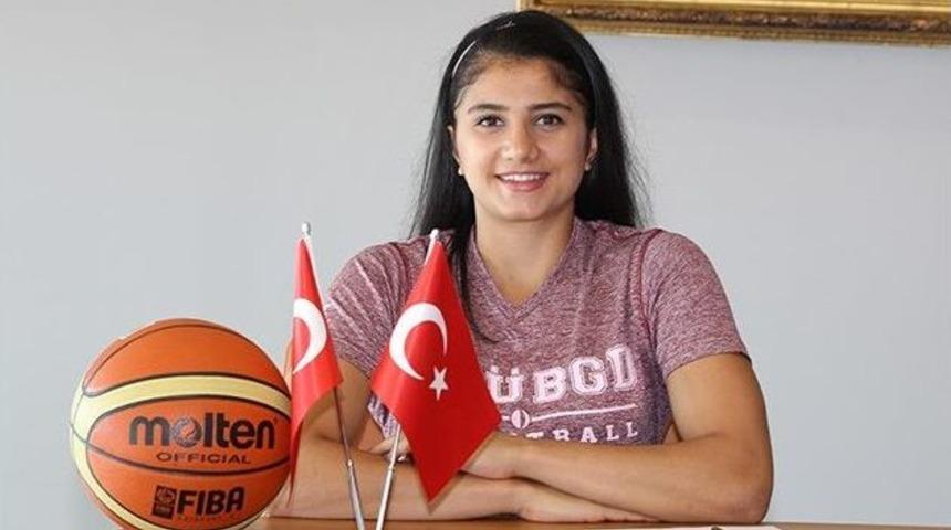 Hatay Büyükşehir Merve Aydın’la Sözleşme Yeniledi